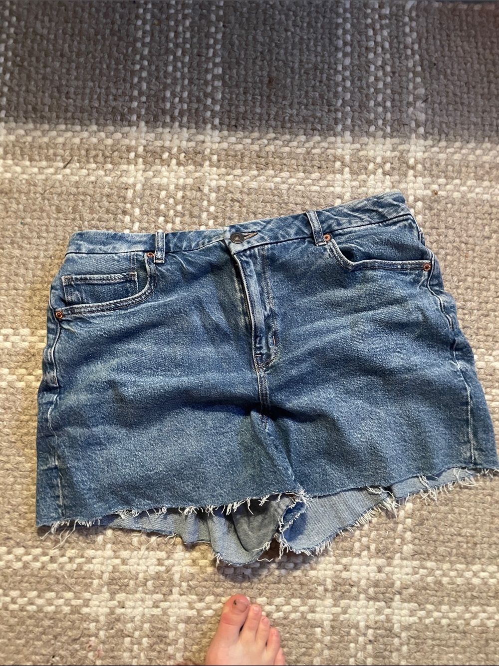 American Eagle Outfitters Distressed Blue Denim Cutoff Shorts